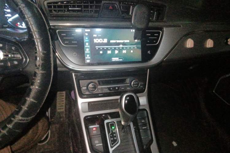 Used Geely Auto Emgrand GS 2019 1.4T CVT Active Audio And AC Panel