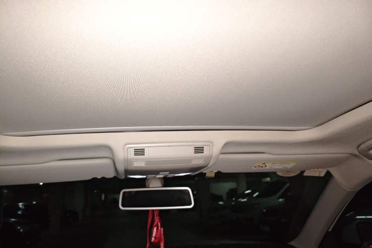 Used Volkswagen Tayron 2019 330TSI Two-Wheel Drive Luxury Model China VI Standard
