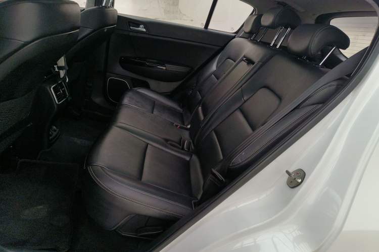 Used Kia KX5 2017 1.6T Automatic Two-Wheel Drive 15th Anniversary Special Edition DLX