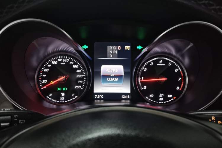 Used Mercedes-Benz V-Class 2016 V 260 Prestige Edition