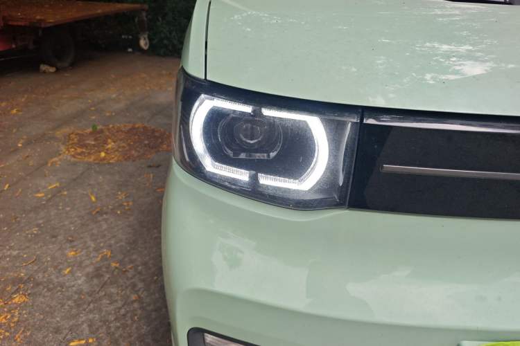 Used Wuling Hongguang MINIEV 2022 Macaron Premium Model – Lithium Iron Phosphate