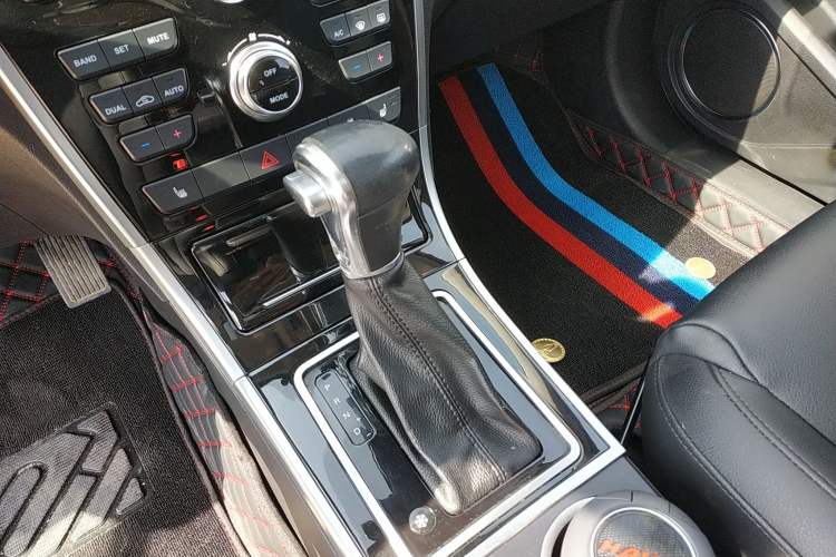 Used Haval H2 2015 1.5T Automatic Two-Wheel Drive Prestige Edition