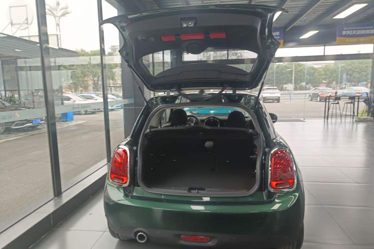 Used MINI MINI 2019 1.5T COOPER Classic Edition