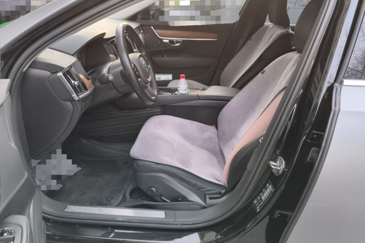 Used Volvo S90 2020 T5 Zhiyi Luxury Edition