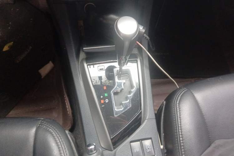 Used Toyota Corolla 2017 1.2T CVT GL
