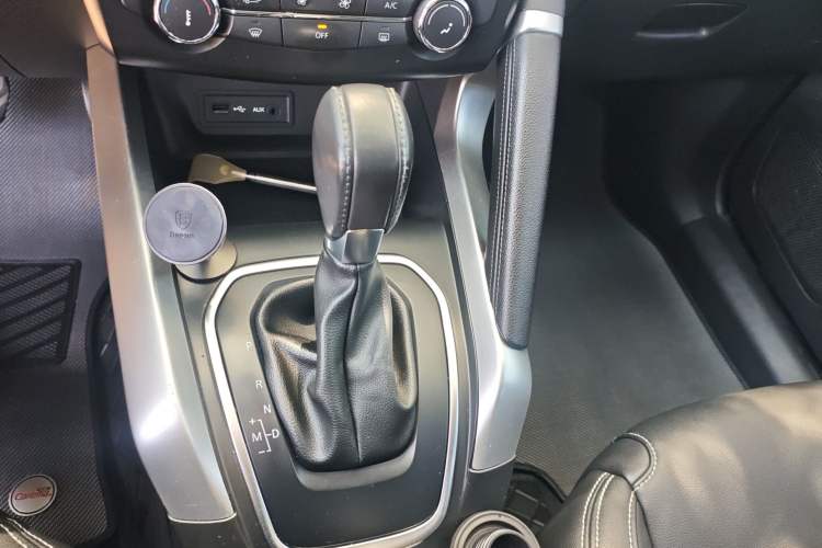 Used Renault Kadjar 2017 2.0L Two-Wheel Drive Fashion Edition
