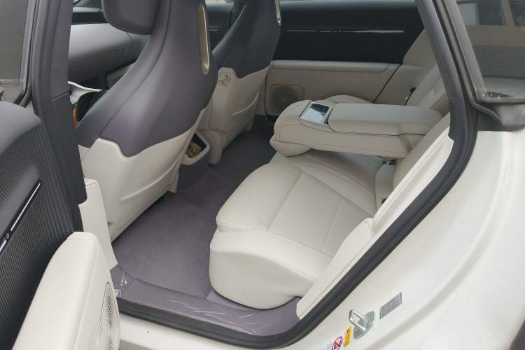 Used Avatr 12 2026 Ultra Pure-Electric All-Wheel-Drive Version
