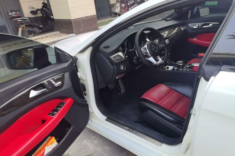 Used Mercedes-Benz CLS AMG 2012 AMG CLS 63 Driver Seat