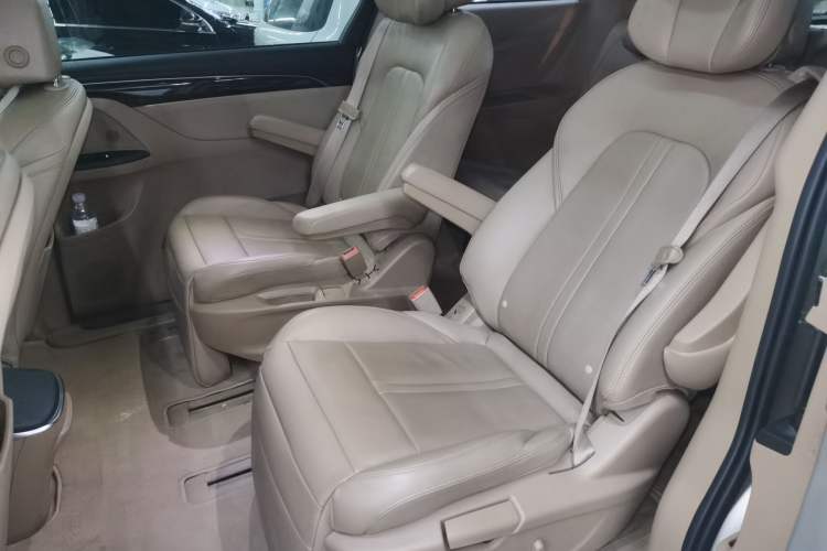 Used Buick GL8 2018 ES 28T Luxury Model China VI Standard