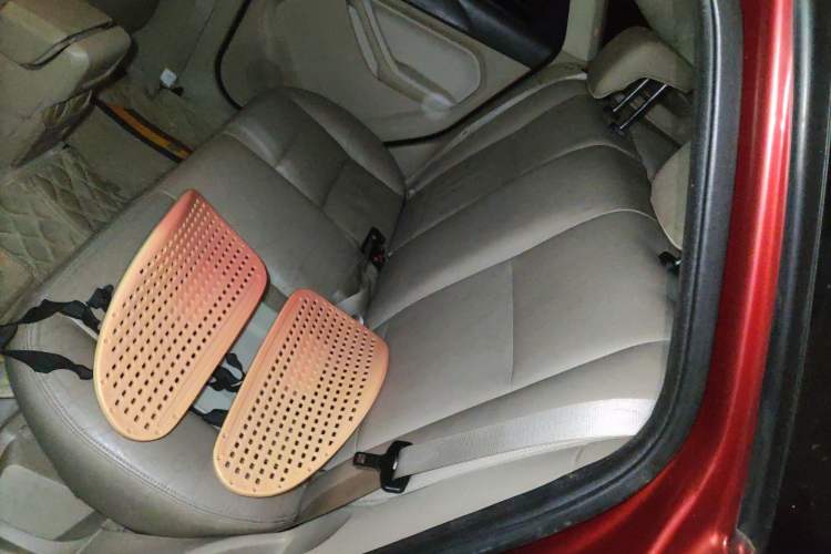 Used Ford Focus 2011 Hatchback 1.8L Automatic Fashion Edition
