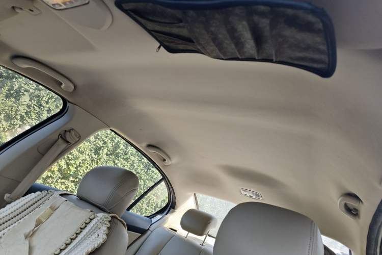 Used Peugeot 408 2013 1.6L Manual Comfort Edition Headliner