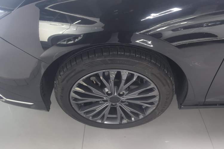 Used Dongfeng Aeolus Yixuan MAX 2021 1.5T Ultra-Stylish Trendsetter Edition