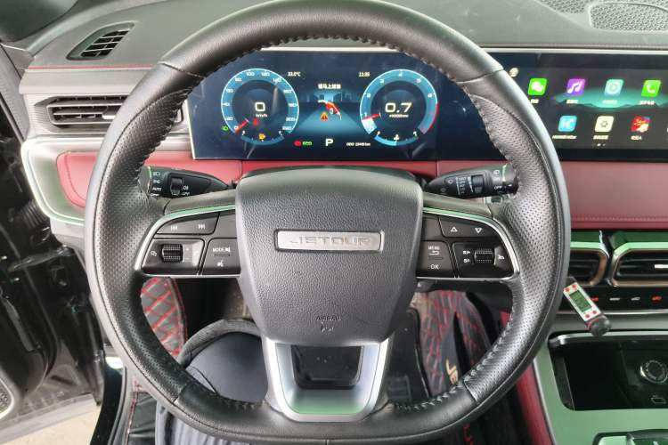 Used JETOUR X70 PLUS 2023 1.5T DCT Ziqiang PRO 5-Seater
