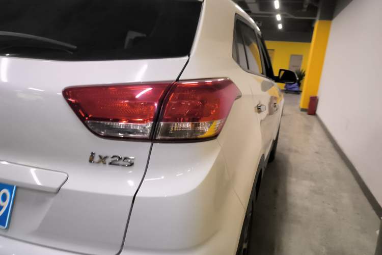 Used Hyundai ix25 2017 1.6L Automatic Smart Version