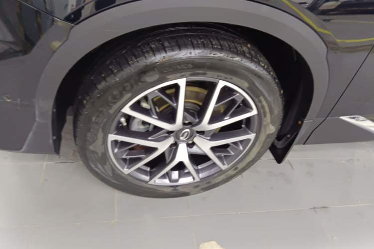 Used GAC Trumpchi GS8 2022 Flagship Series 2.0 TGDI Two-Wheel-Drive Prestige Edition (7 Seats)
