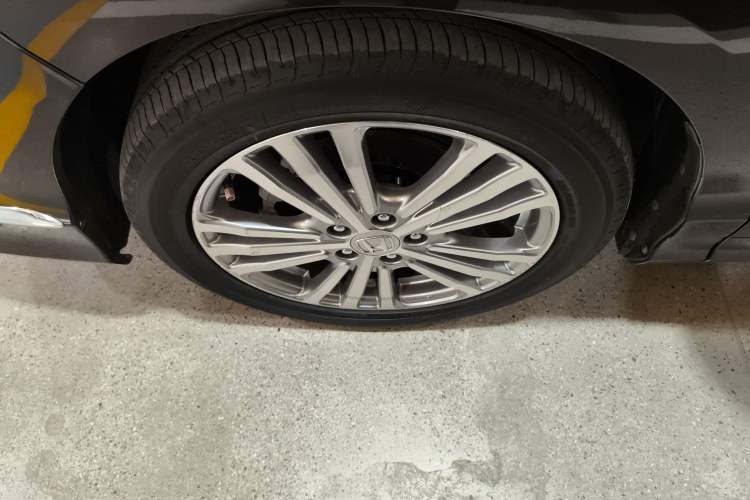 Used Honda Elysion 2016 2.4L Supreme Edition