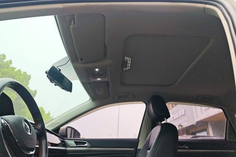 Used Volkswagen Lavida 2019 280TSI DSG Comfort Edition China VI standard Headliner