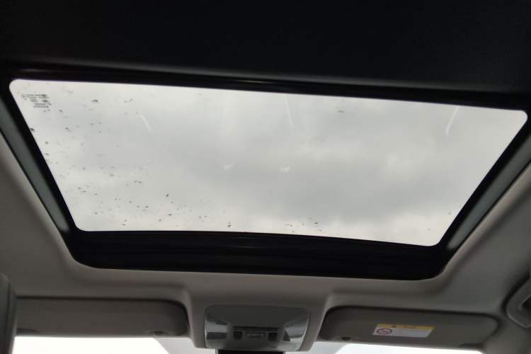 Used Toyota Wildlander 2023 Dual-Motor 2.5L E-CVT Four-Wheel Drive Prestige Edition
