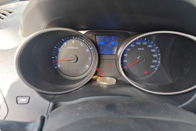 Used Hyundai ix35 2010 2.0L Automatic Two-Wheel Drive Elite Edition GLS
