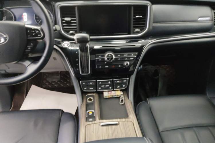 Used GAC Trumpchi M8 2020 Flagship Model 390T Deluxe Edition Gear Lever