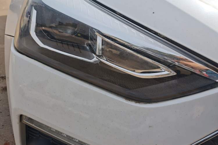 Used Haval H6 Coupe 2018 Red-Label 1.5T Automatic Two-Wheel Drive Luxury Model