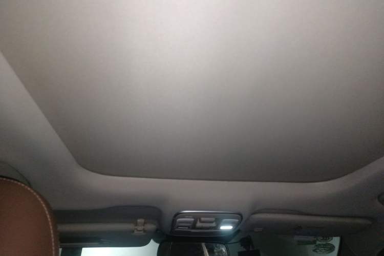 Used Geely Auto Emgrand X7 Sport 2016 1.8TD Automatic ZhiZun Version