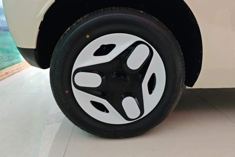 Used Geely Galaxy Panda 2025 210 km – Yuanqi Bear