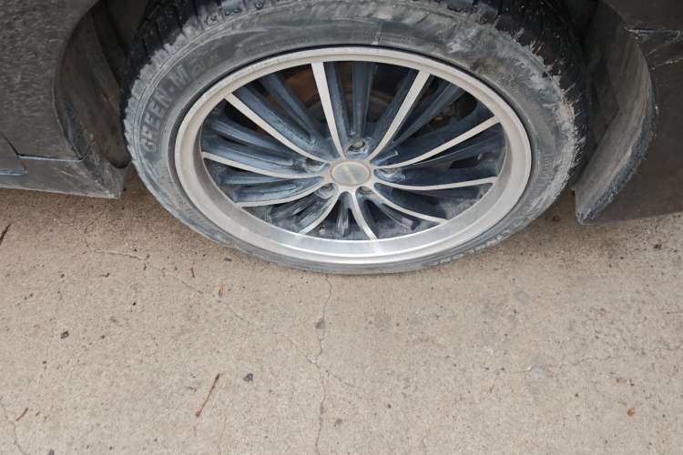 Used Nissan Teana 2008 Duke 2.5L XV Luxury Edition Right Front Wheel Hub