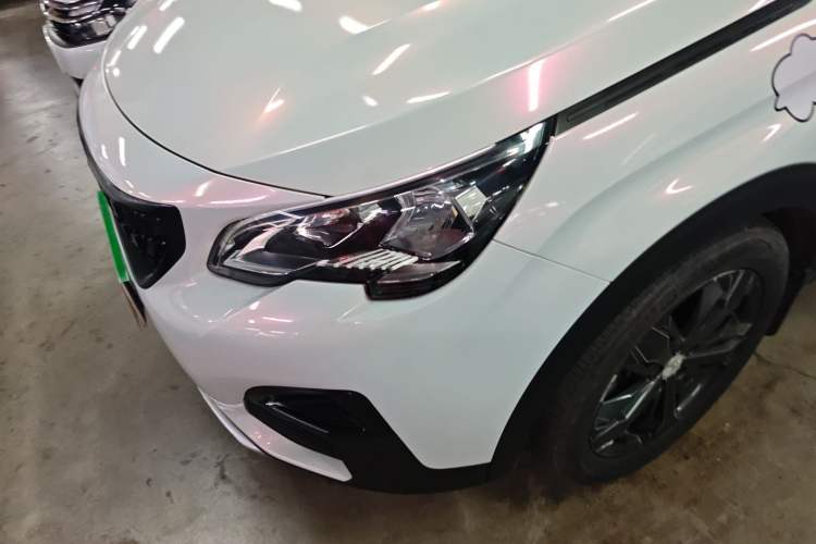 Used Peugeot 4008 2018 350THP Elite Edition Left Front Headlight