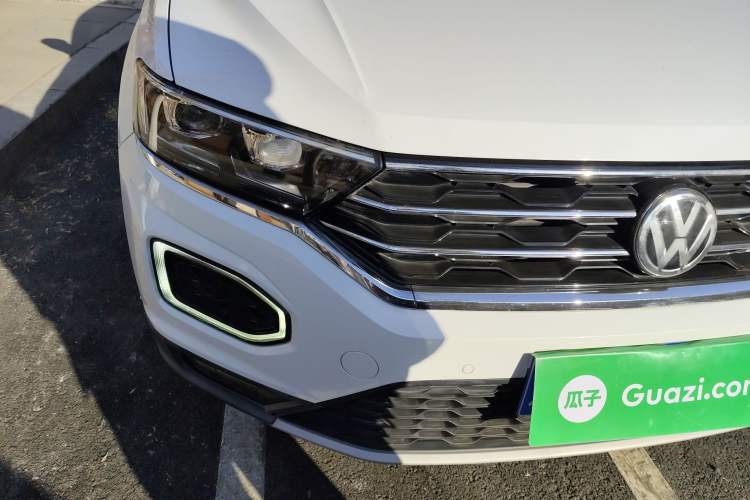 Used Volkswagen T-ROC 2018 280TSI DSG Four-Wheel Drive Luxury Version China V Emission Standard Right Front Headlight