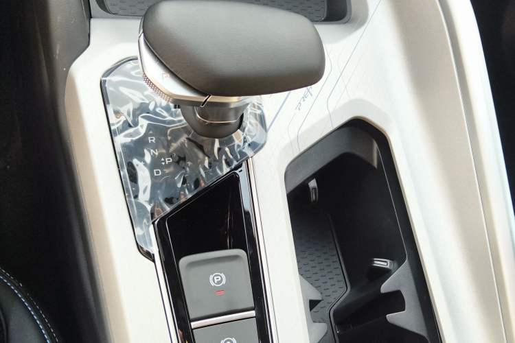 Used Geely Auto Preface 2025 Dongfang Yao 1.5TD Kunlun Edition
