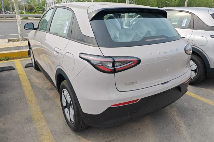 Used Geely Galaxy Geome 2026 Model 310km Youth Edition Rear Left 45 Deg