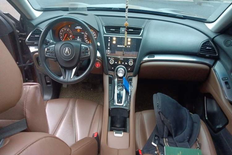 Used Acura CDX 2016 1.5T Two-Wheel Drive Deluxe Edition
