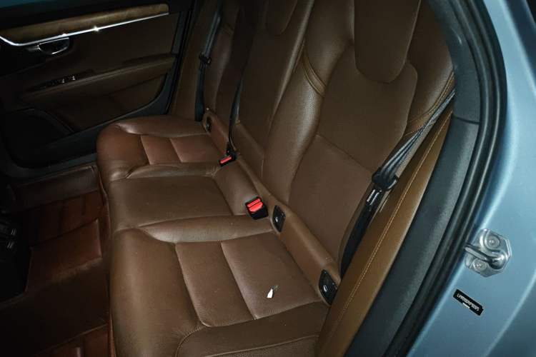 Used Volvo S90 2019 T5 Zhiyi Edition
