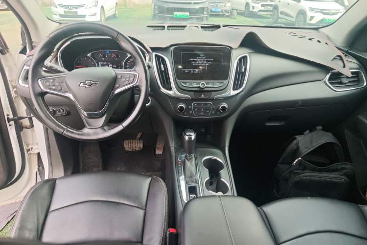 Used Chevrolet Equinox 2017 535T Automatic YuJie Edition