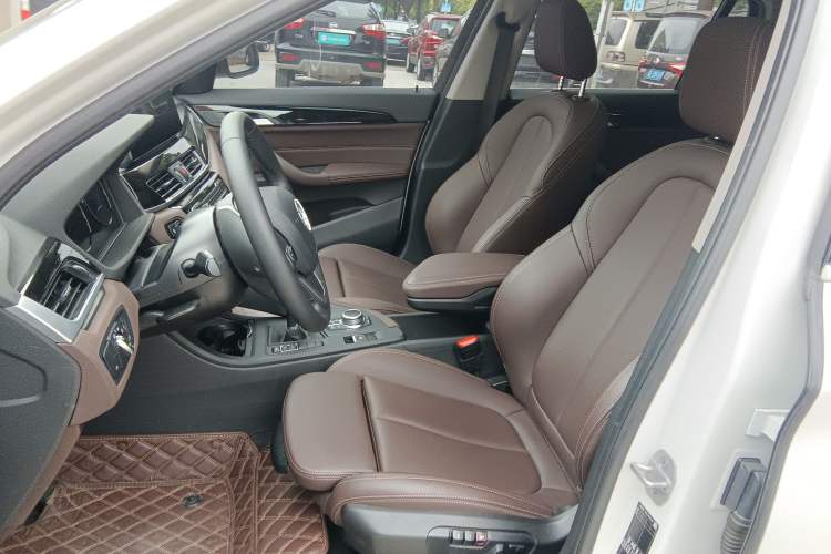 Used BMW X1 2020 sDrive25Li Leading Model