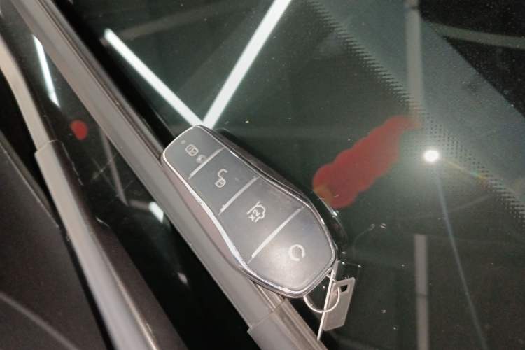 Used BYD Han L 2025 DM-p Four-Wheel-Drive LiDAR Flagship Model
