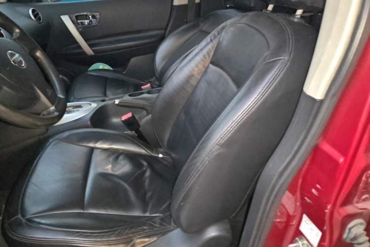 Used Nissan Qashqai 2010 20S Fire CVT 2WD