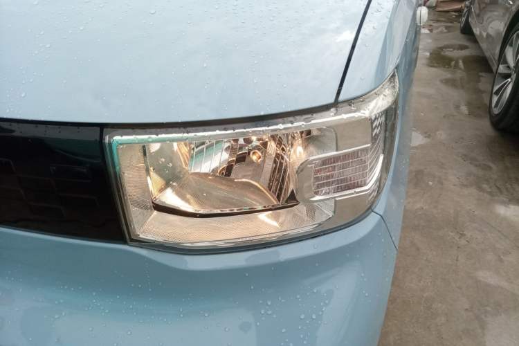 Used Wuling Hongguang MINIEV 2020 Easy Version Lithium-Ion Battery Left Front Headlight