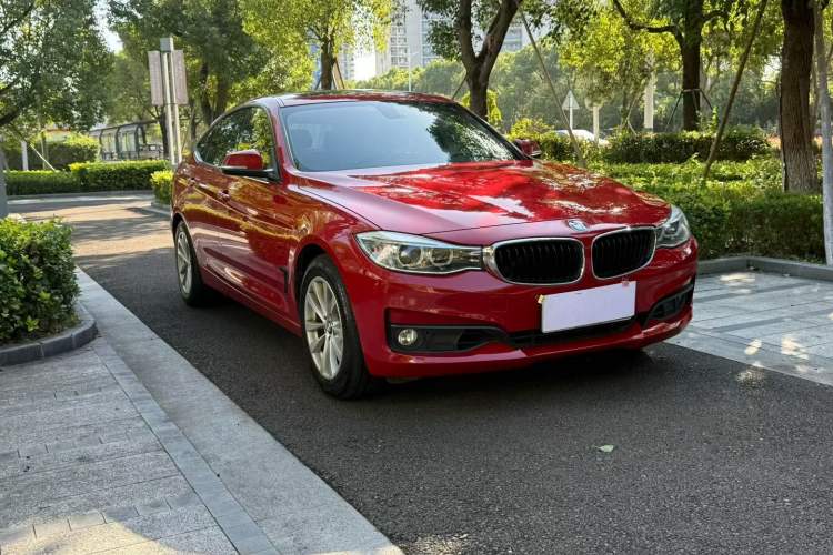 Used BMW 3 Series GT 2014 320i Leading Model
