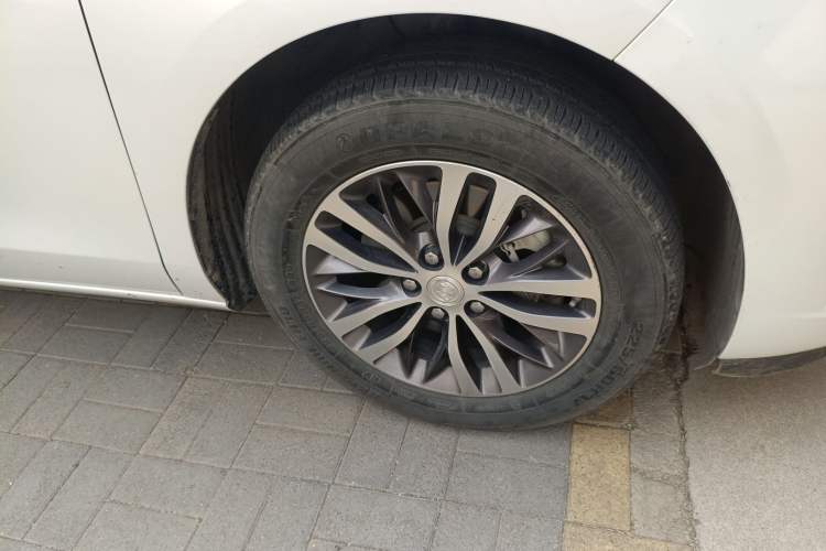 Used Buick GL8 2020 ES Land Cruiser 653T Comfort Edition
