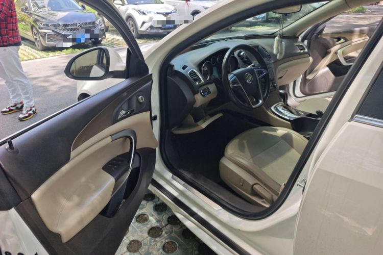 Used Buick Regal 2012 2.0L Luxury Edition Driver Seat