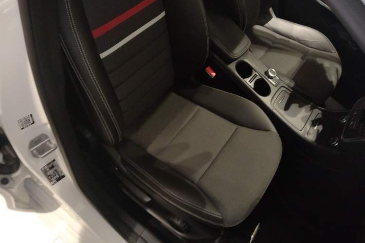 Used Mercedes-Benz A-Class (Import) 2013 A 180 Fashion Model