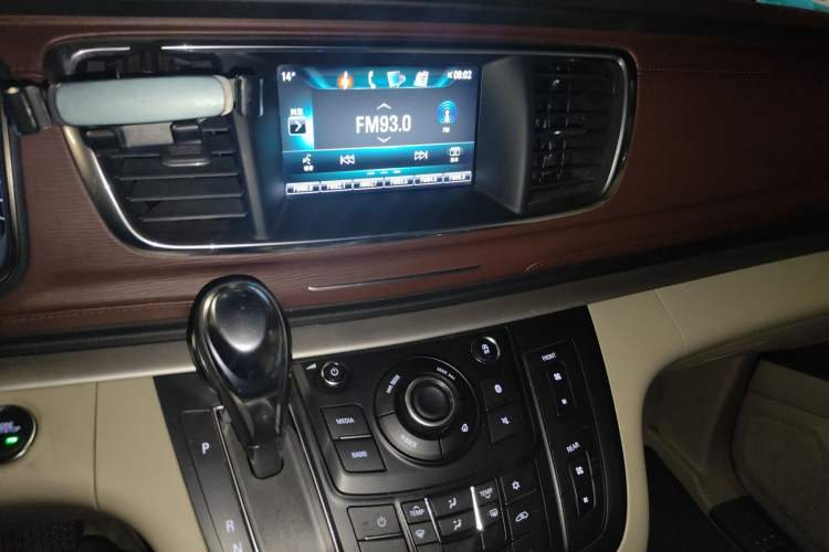 Used Buick GL8 2017 25S Luxury Version China V Standard