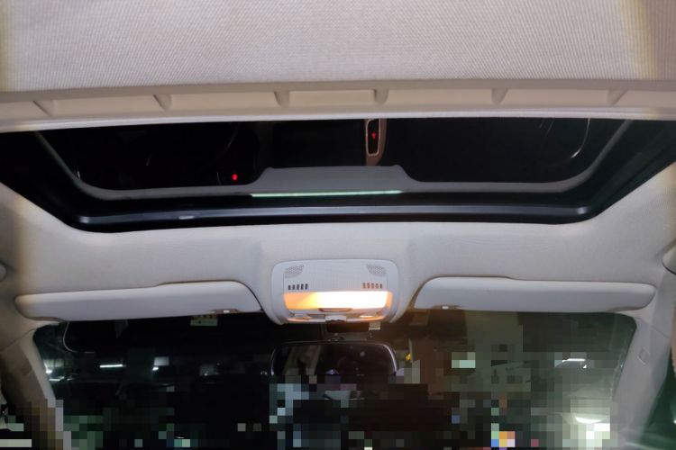 Used Audi A4L 2012 2.0 TFSI automatic Comfort trim level