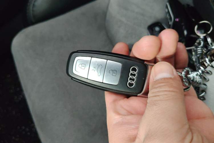 Used Audi A6L 2023 Revised 45 TFSI Prestige Dynamic Edition Vehicle Key