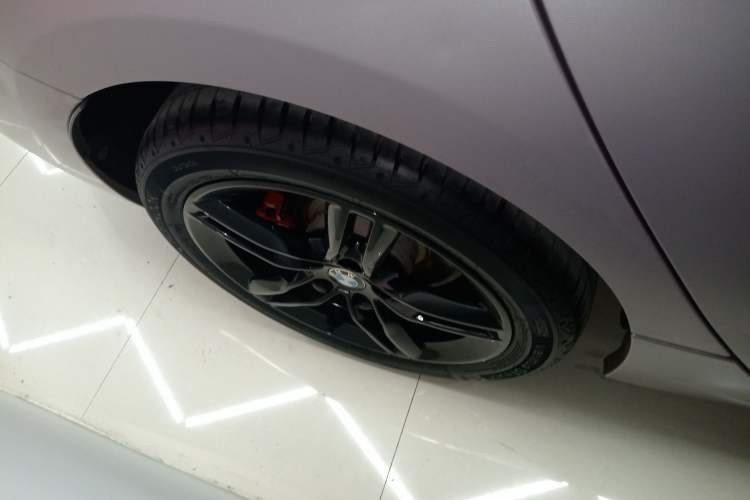 Used BMW 1 Series 2019 118i M Sport Package Right Rear Wheel Hub