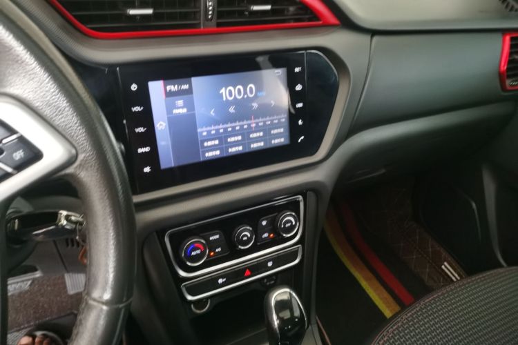 Used Chery Tiggo 3 2016 1.6L CVT ZhiShang Edition
