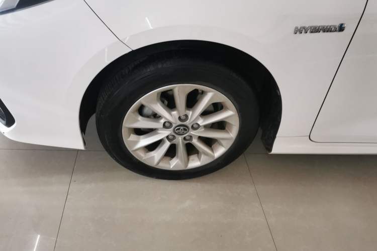 Used Toyota Corolla 2021 Dual-Motor 1.8L E-CVT Elite Edition
