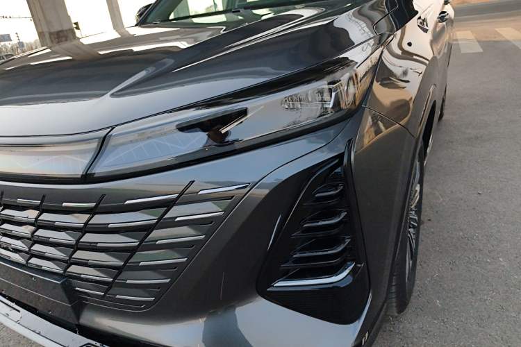 Used Changan CS75 PLUS 2026 Model, Smart Champion Edition 1.5T New Blue Whale Smart Navigation Version